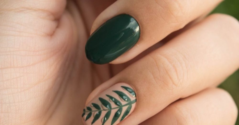Nails - Green Manicure Art Close Up Photo